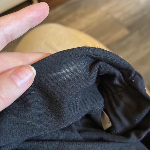 FRAME Felicity Black Ruched Jersey Keyhole Top - Picture 9 of 9